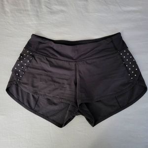 Lululemon running short